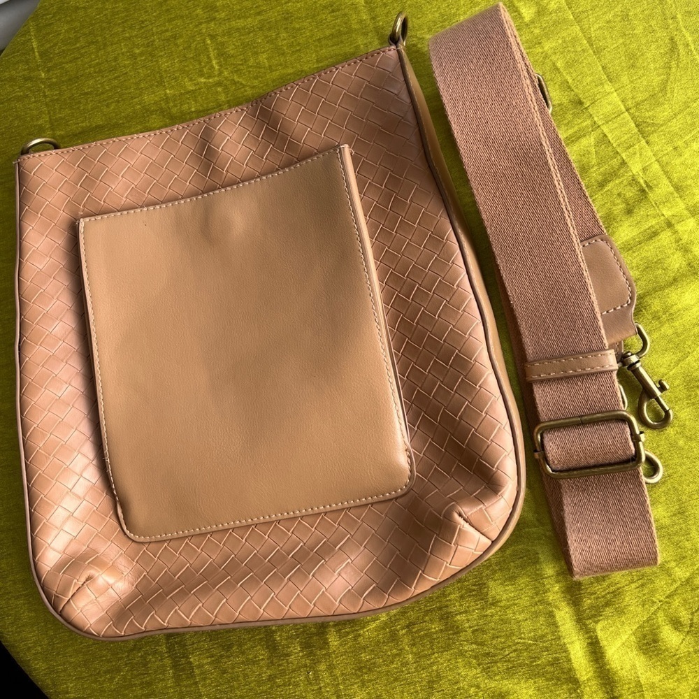 Universal thread crossbody Tan bag - Picture 2 of 9